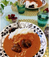 上田椎茸専門店 あいさつよろこぶ堂 / ぜいたく どんこ椎茸カレー
